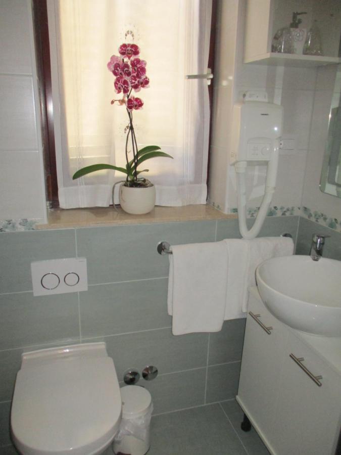 Sobe Bukaleta Loznati Bed and Breakfast Buitenkant foto
